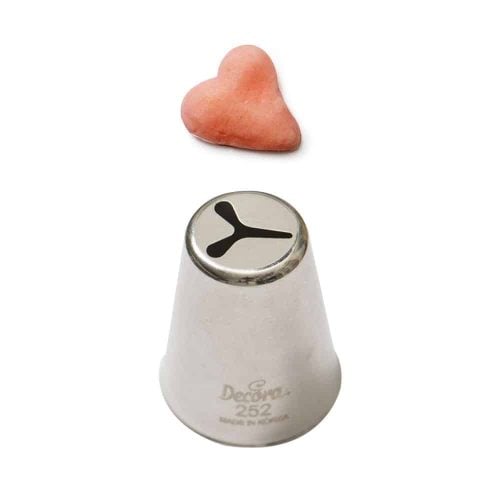 Bocchetta cuore n. 252 Decora